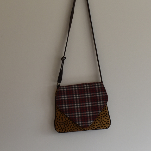 Mixed Media Purse - Picture 6 of 6